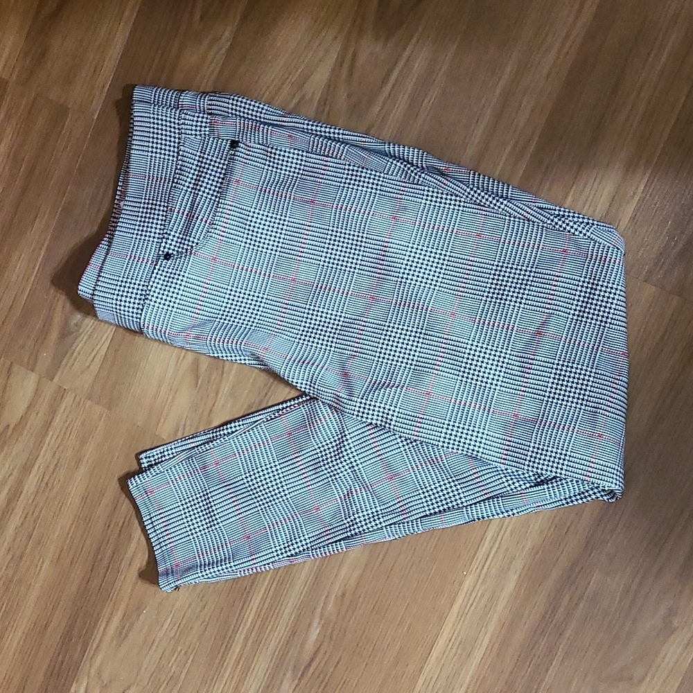 Pull On Ponte Leggings